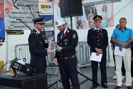 Slovesnost ob odprtju prizidka in prevzemu večnamenskega gasilskega vozila PGD Gozd (34)